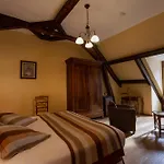 Chateau De Maulmont Отель Сен-Прьест-Брамефан