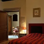 Chateau De Maulmont 3*