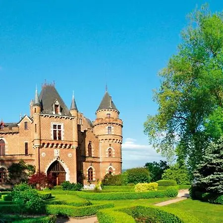 Hotel Château De Maulmont Saint-Priest-Bramefant
