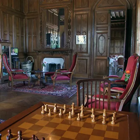 Château De Maulmont