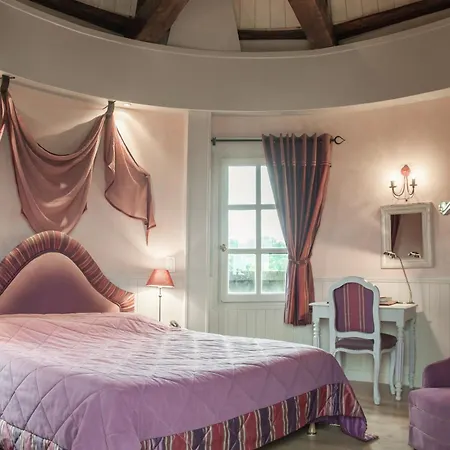 Château De Maulmont Hotel 3*