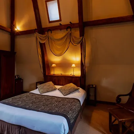 Château De Maulmont 3*