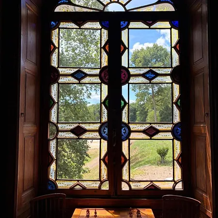 Hotel Chateau De Maulmont