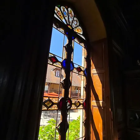 Hotel Château De Maulmont
