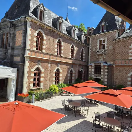 Château De Maulmont 3* Saint-Priest-Bramefant
