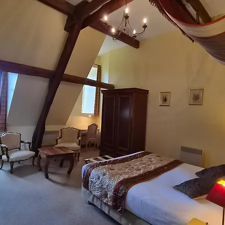 Hotel Château De Maulmont