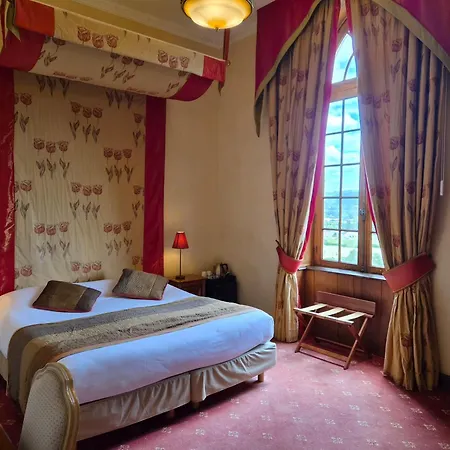 Château De Maulmont 3* Saint-Priest-Bramefant