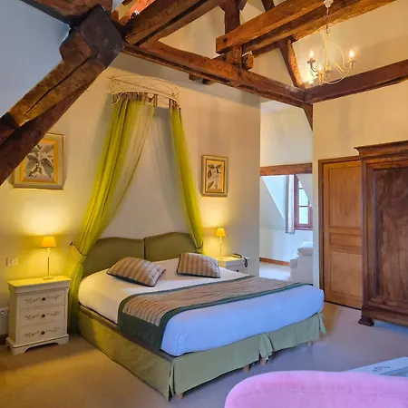 Hotel Château De Maulmont